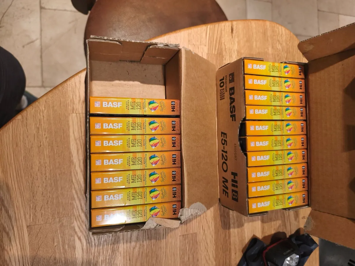 37 x Brand New Sealed Blank 8mm & Hi8 Video Tapes - Image 4
