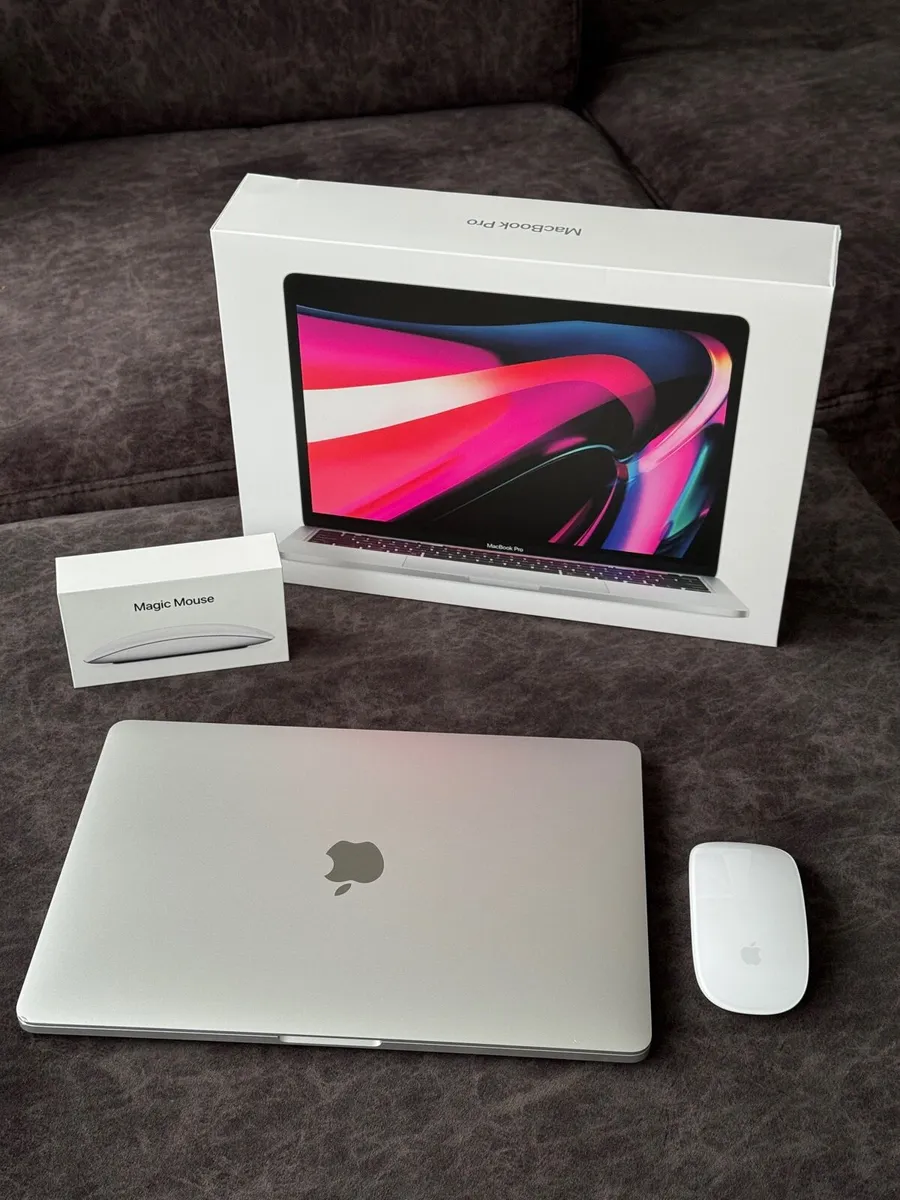 MacBook Pro 13" M2 - Image 2