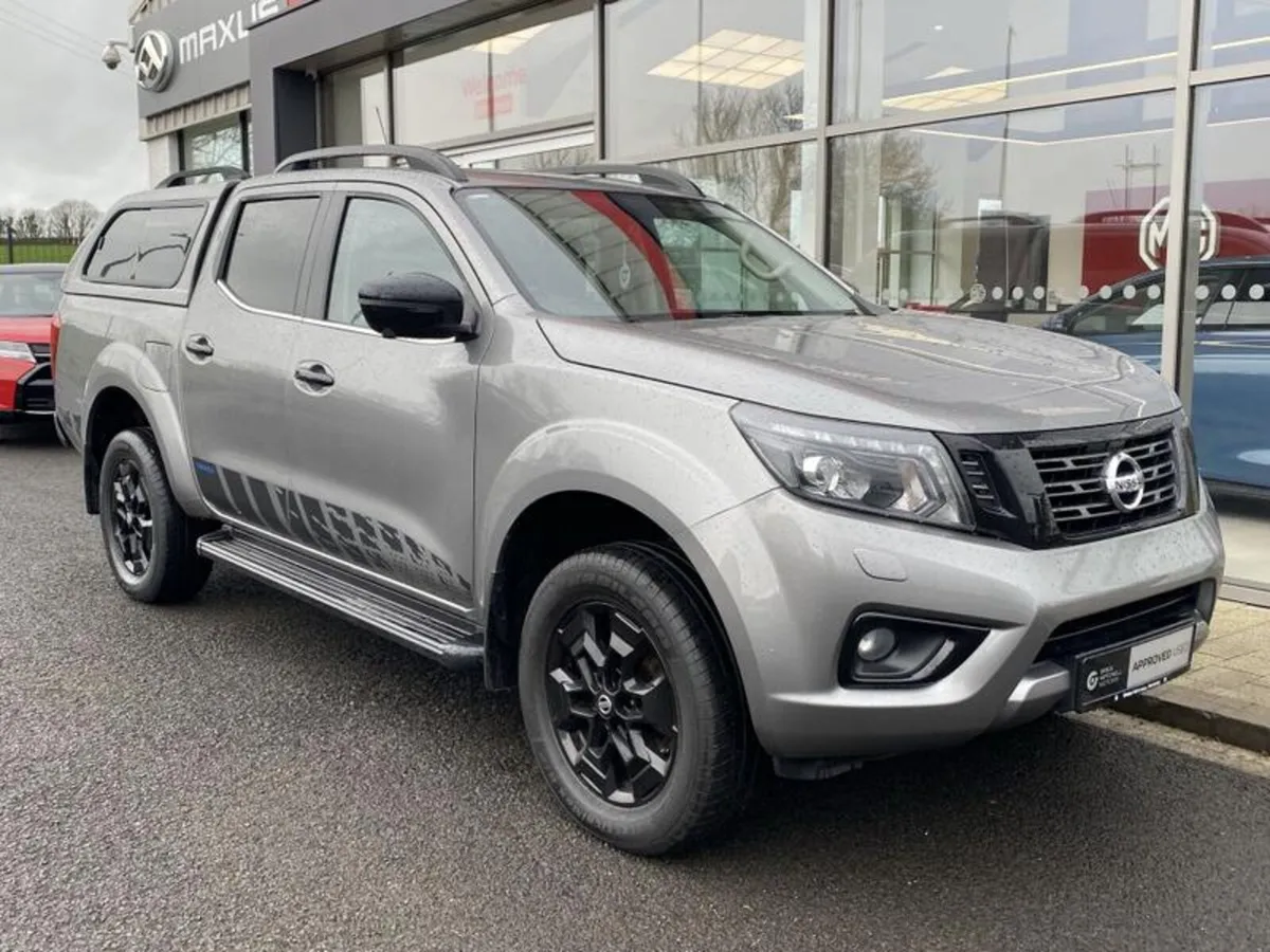 Nissan Navara SPECIAL EDITION Double Cab Pick Up N - Image 1
