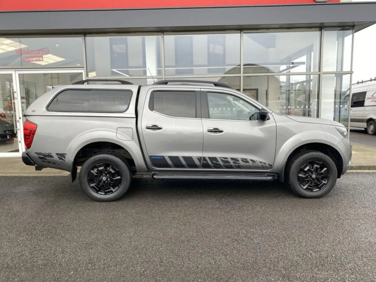 Nissan Navara SPECIAL EDITION Double Cab Pick Up N - Image 4