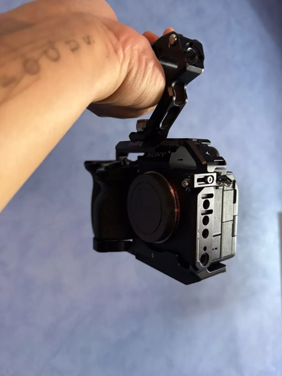 Bargain Sony A7S III Body with SmallRig Cage, Top Handle and Side Handle - Image 1