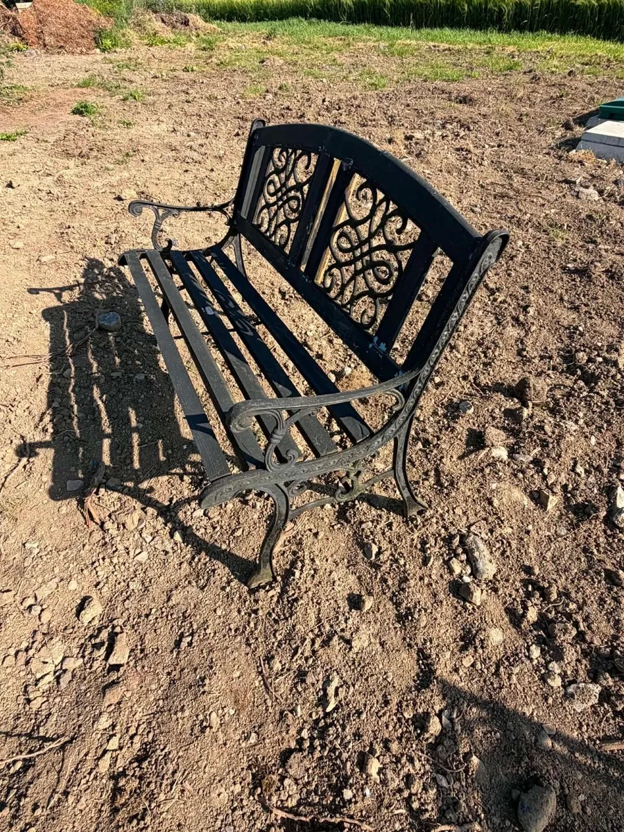 Cast iron garden bench - Image 2