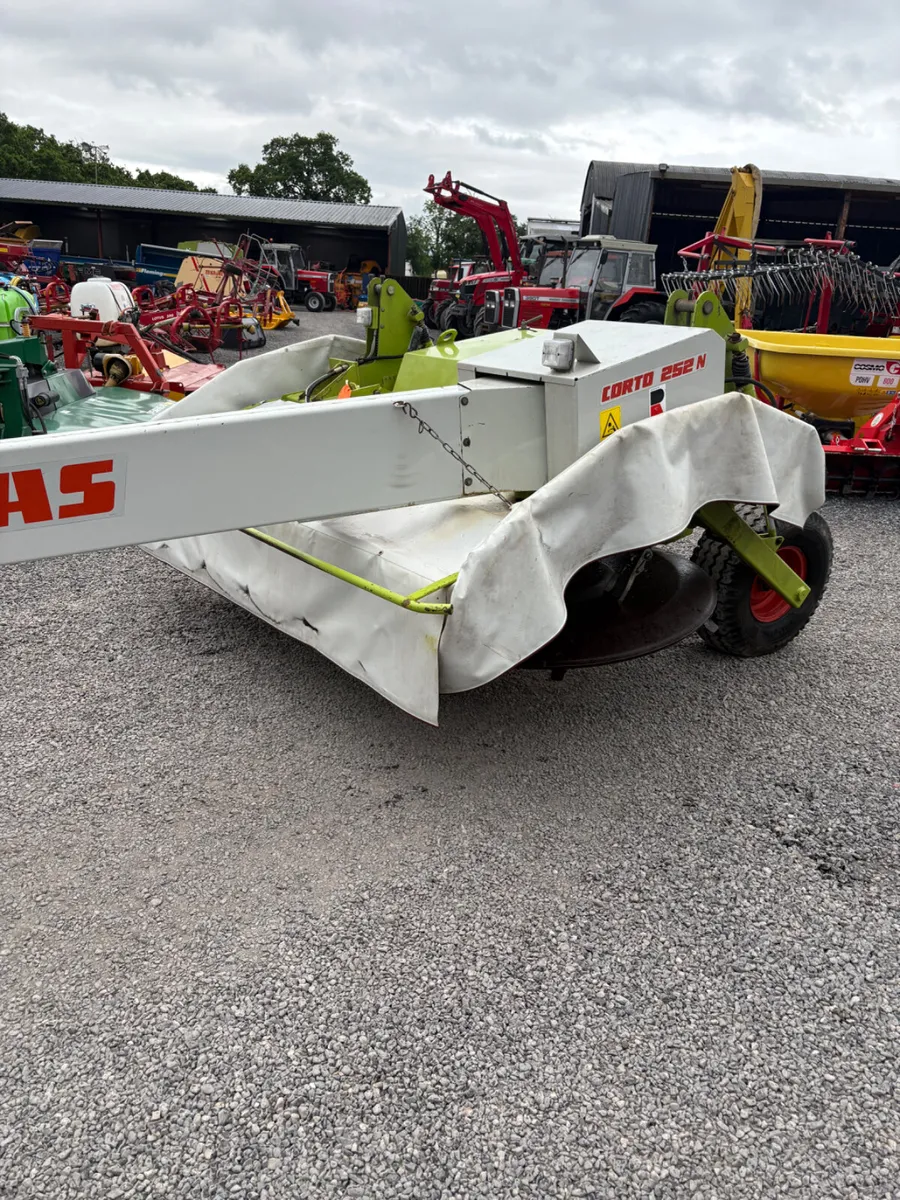 Claas Conditioner mower - Image 3