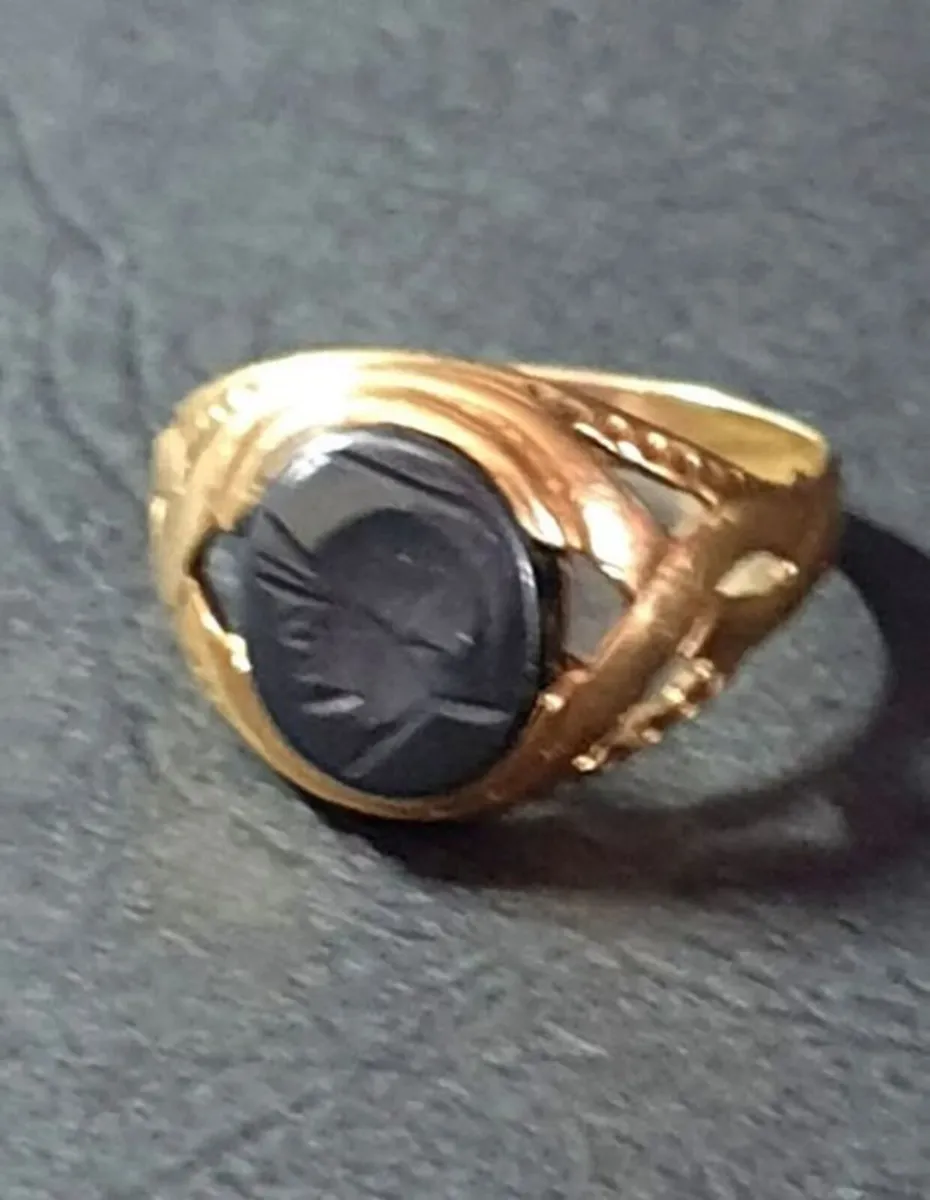 Vintage 9ct Hematite Intaglio Signet Ring - Image 3