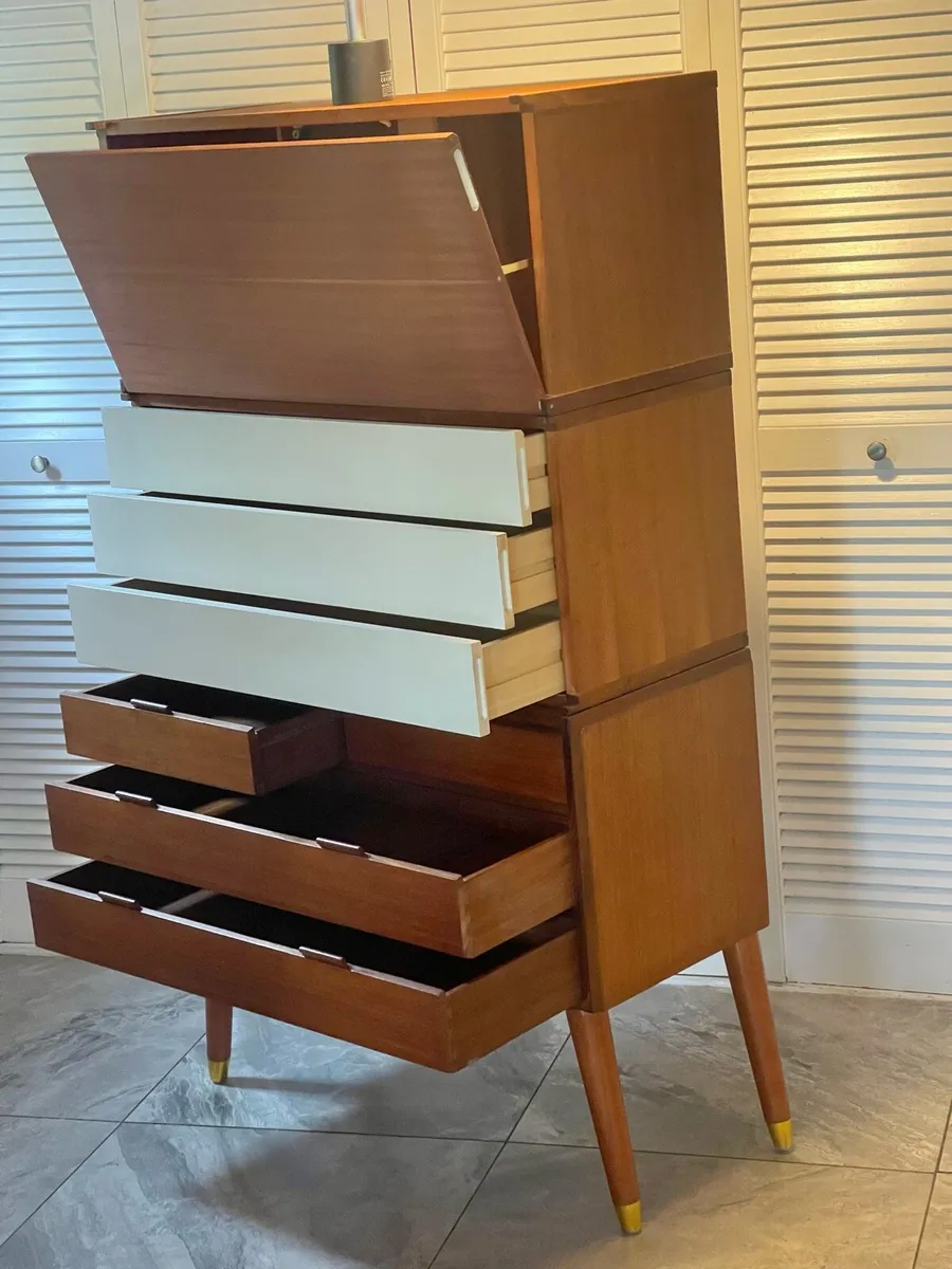 Mid century modular Buffet - Image 1