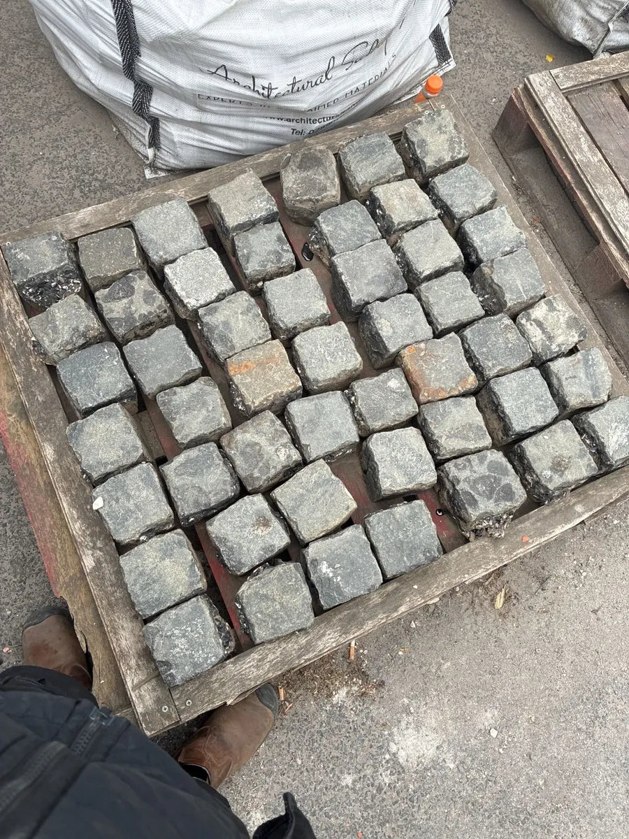 Cobbles - Image 3