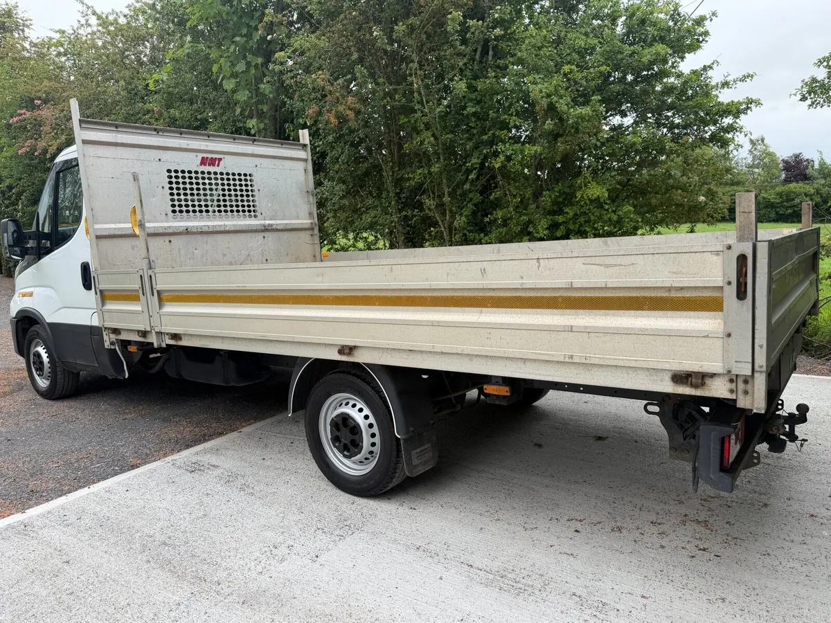 212 Iveco Daily Dropside Van - Image 3
