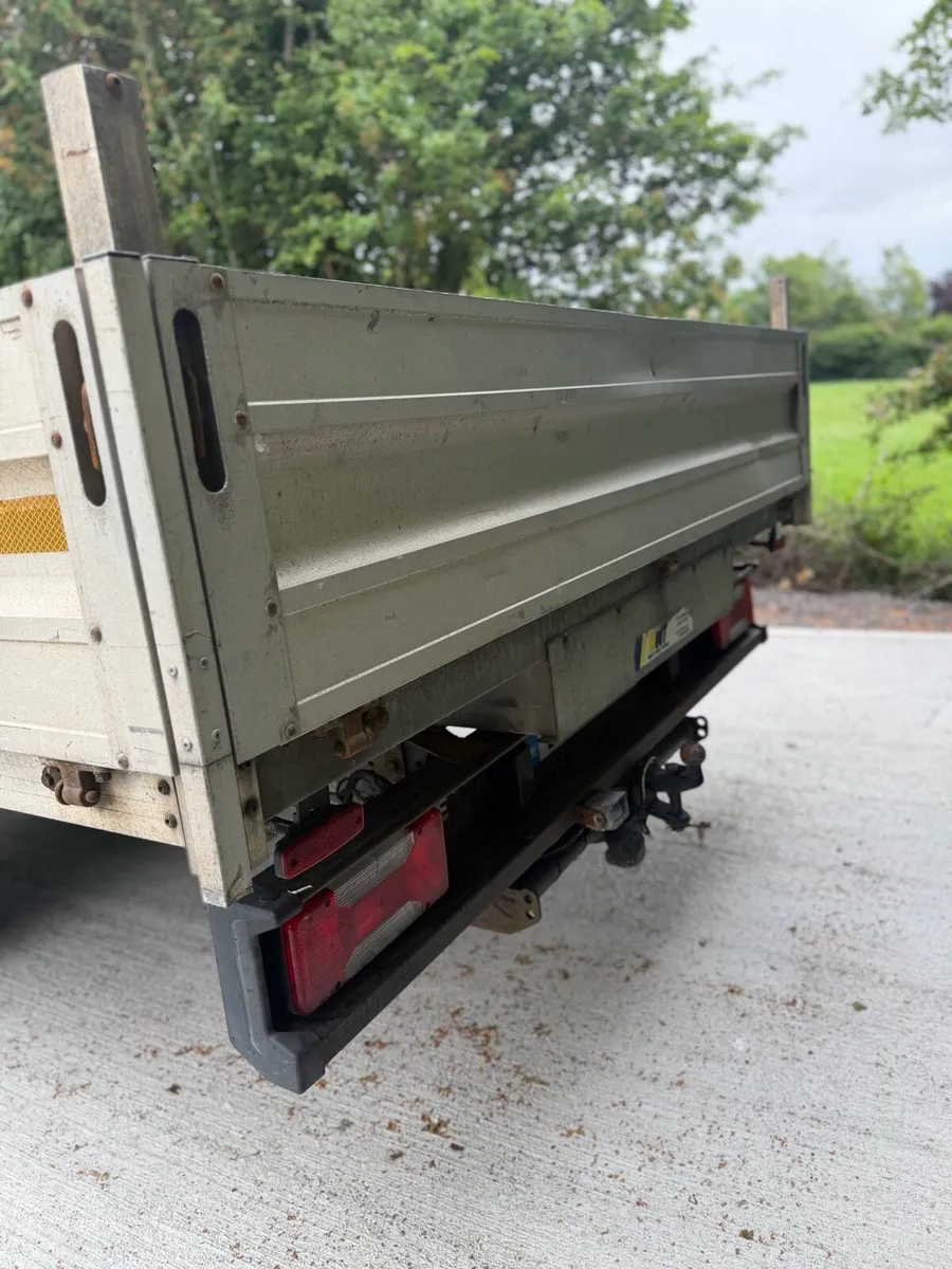 212 Iveco Daily Dropside Van - Image 4