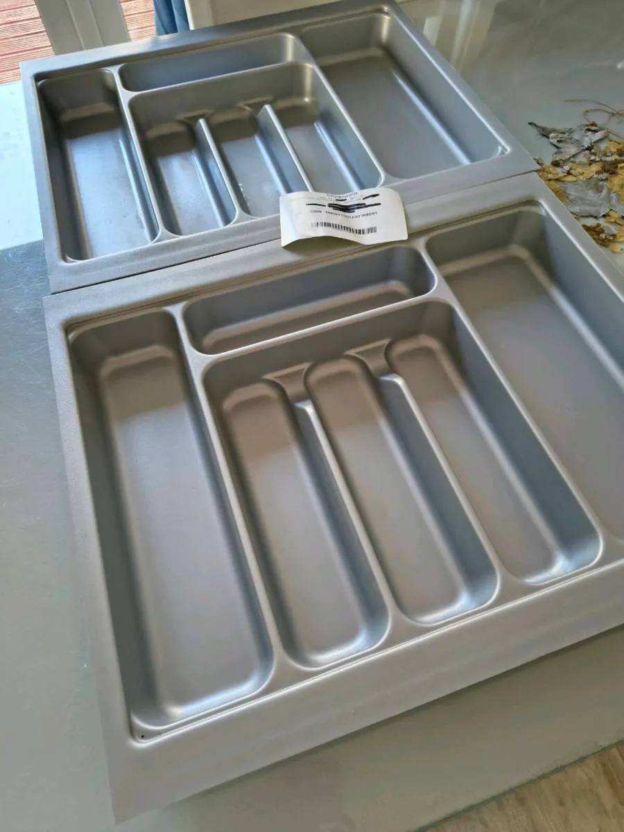 Two kitchen world drawer Inserts - Image 1