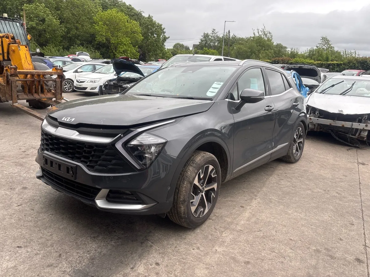 2023 sportage for breaking - Image 1