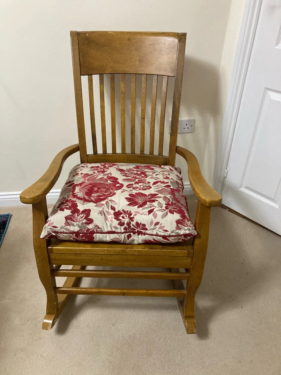 Rocking chair - Image 2