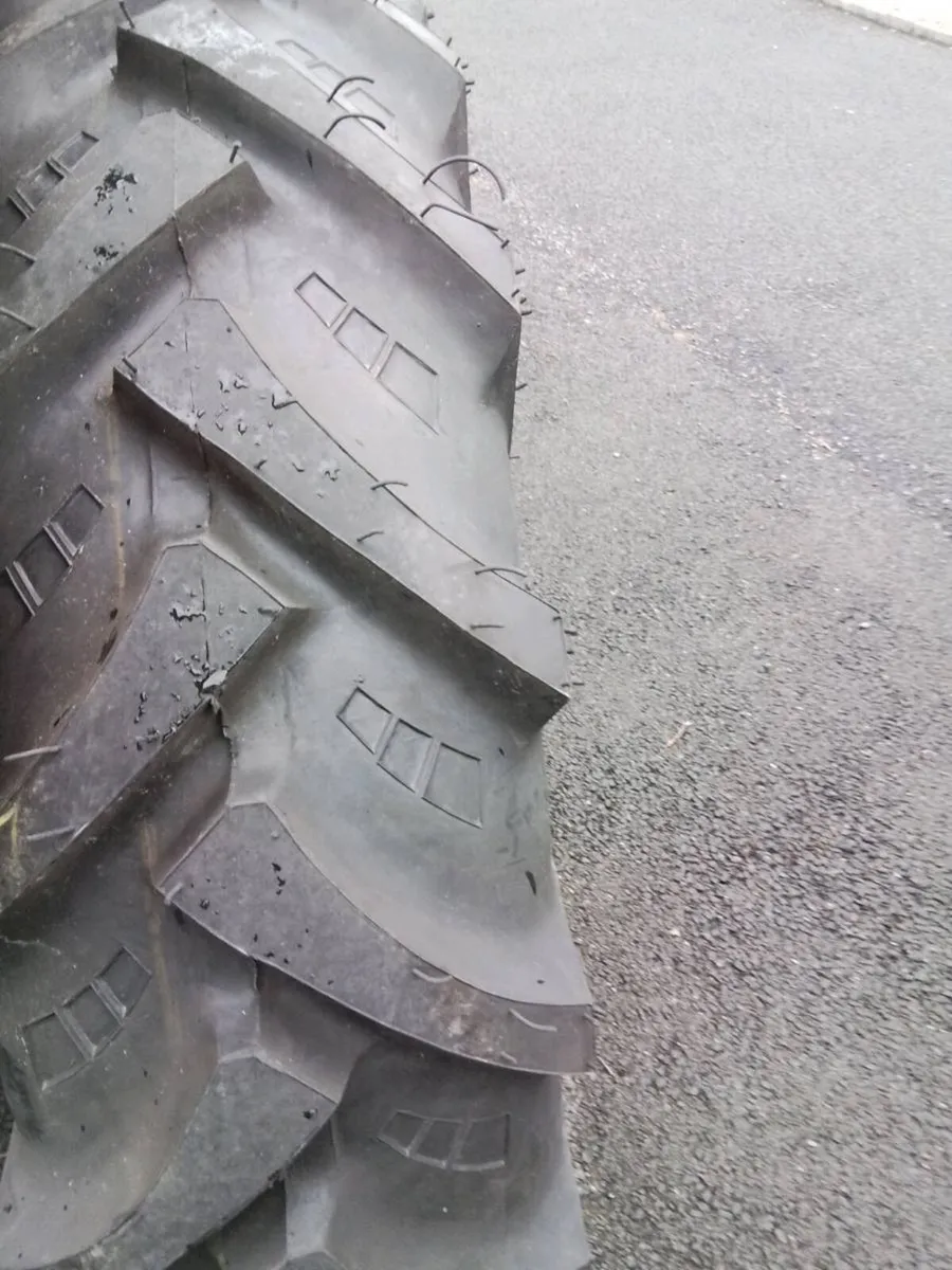 Tractor - Image 3