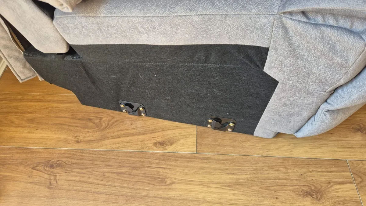 Corner Piece - Image 4