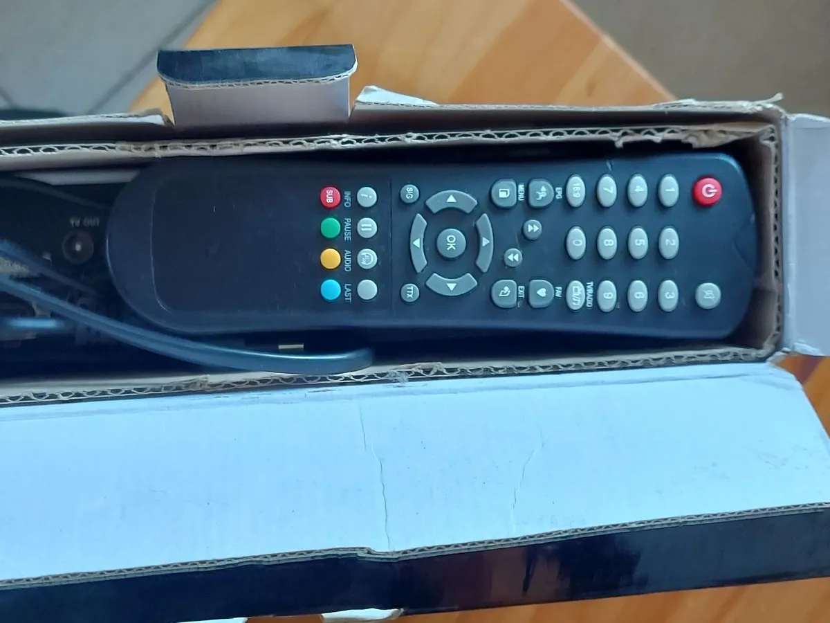 Digivox-T Digital Terrestrial Receiver with Remote - Image 4
