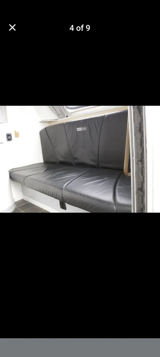 Horse box trailer - Image 2