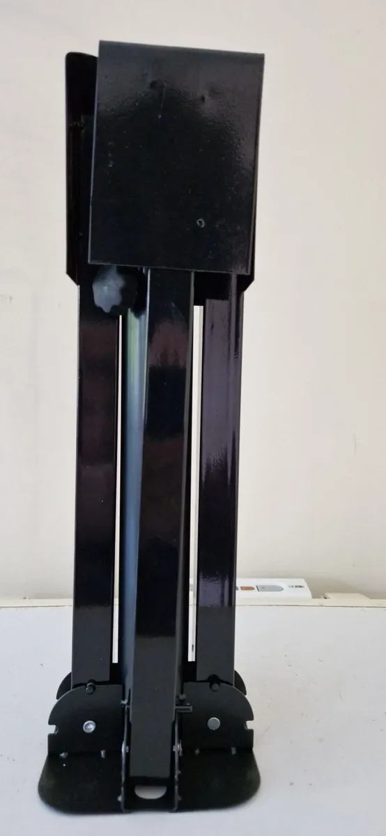 BRAND NEW Parasol Base Stand. Foldable. Metal - Image 4