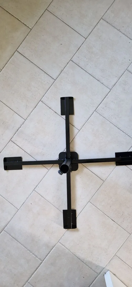 BRAND NEW Parasol Base Stand. Foldable. Metal - Image 2