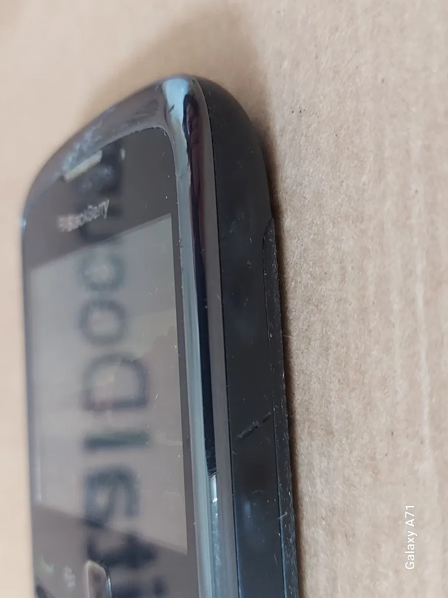 Blackberry Curve 3G 9300, working perfectly - Image 4