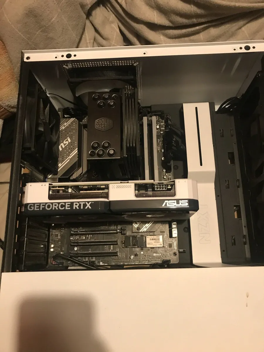 4070 GPU - Image 1