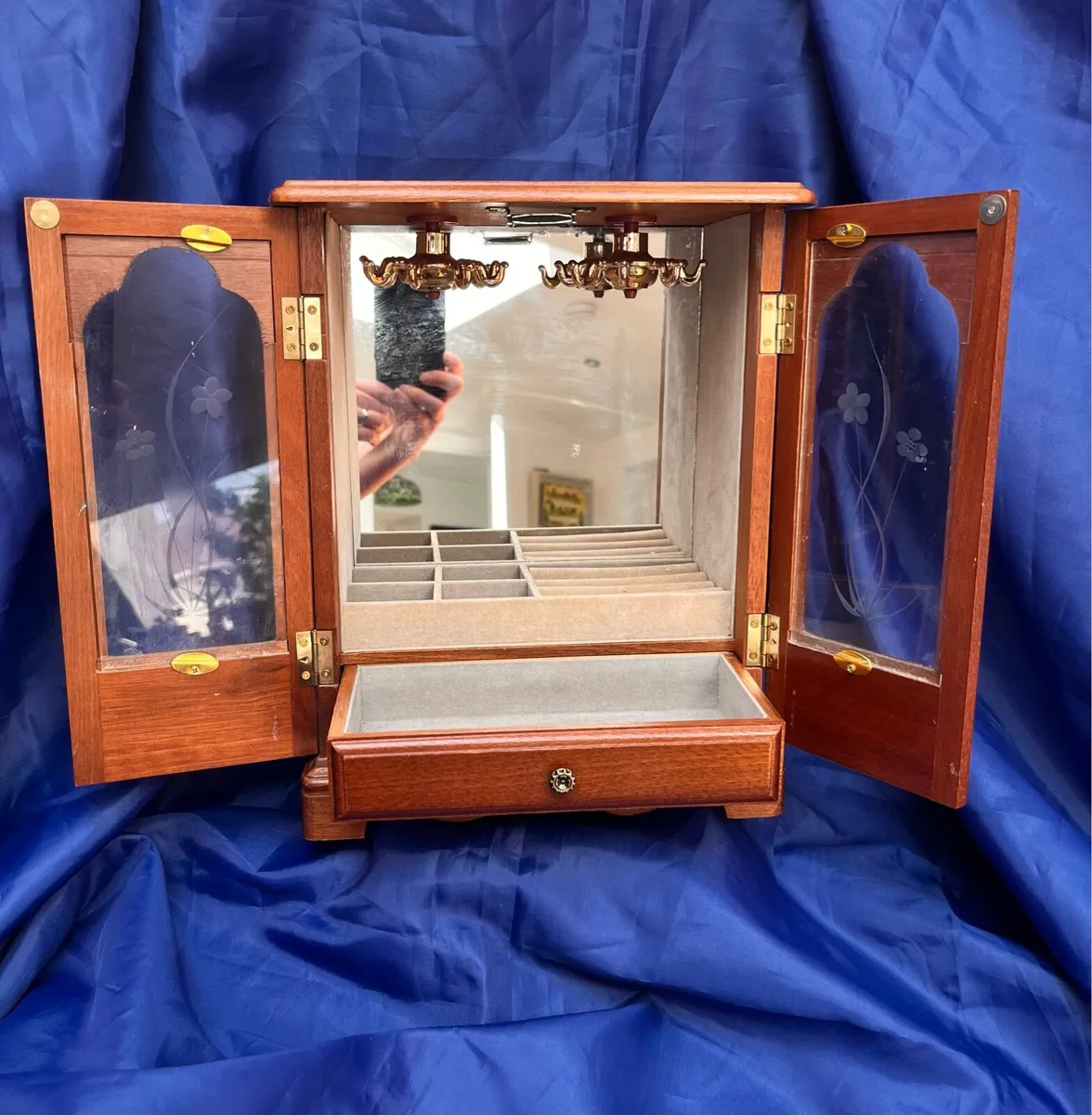 Wooden jewellery box - Image 2
