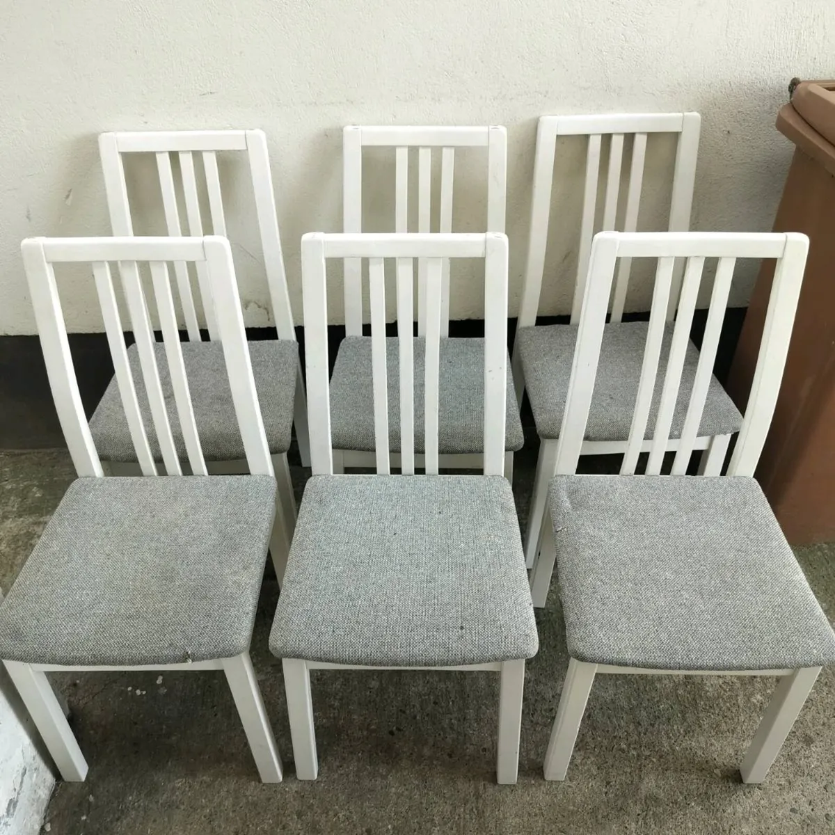 6 chairs
