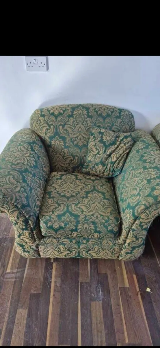 FREE SOFAS - Image 2