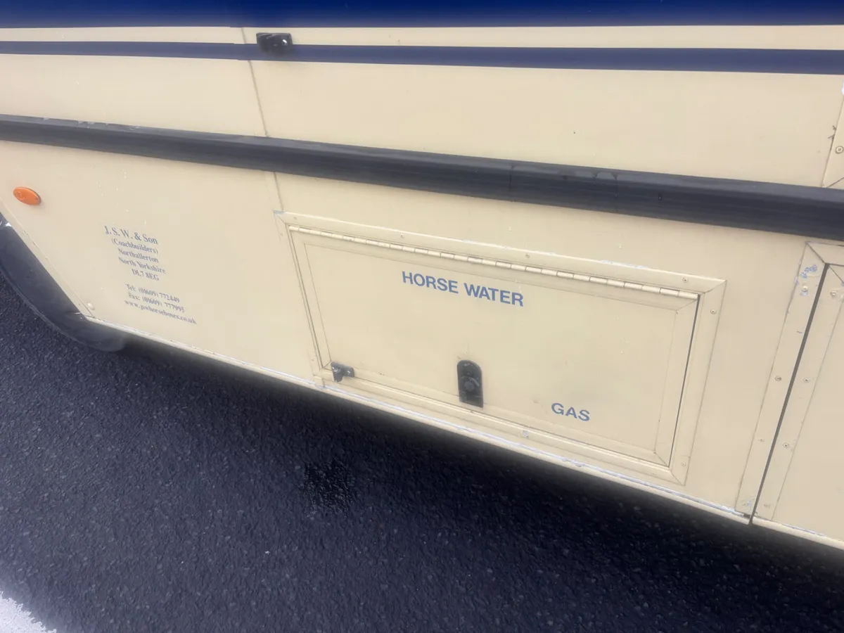 Daf horse box - Image 2