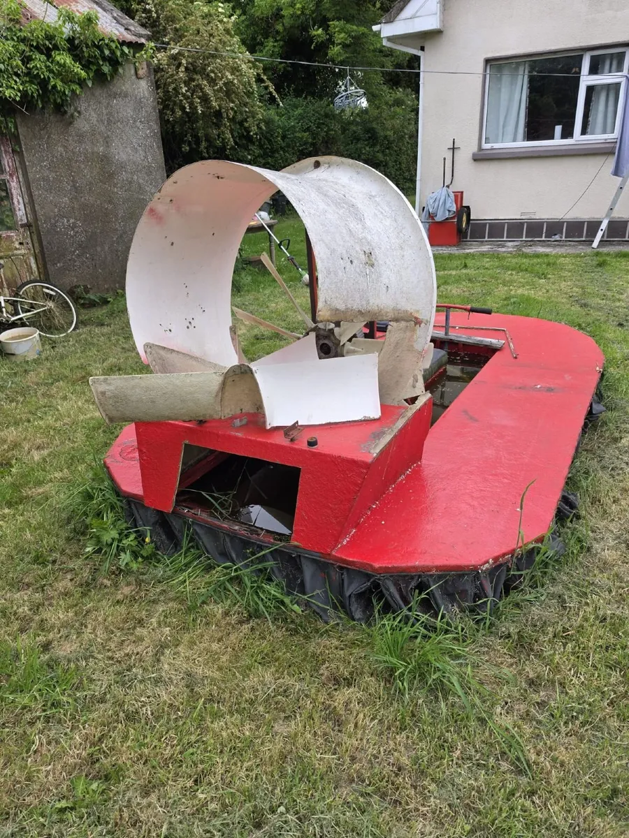 Hovercraft - Image 4