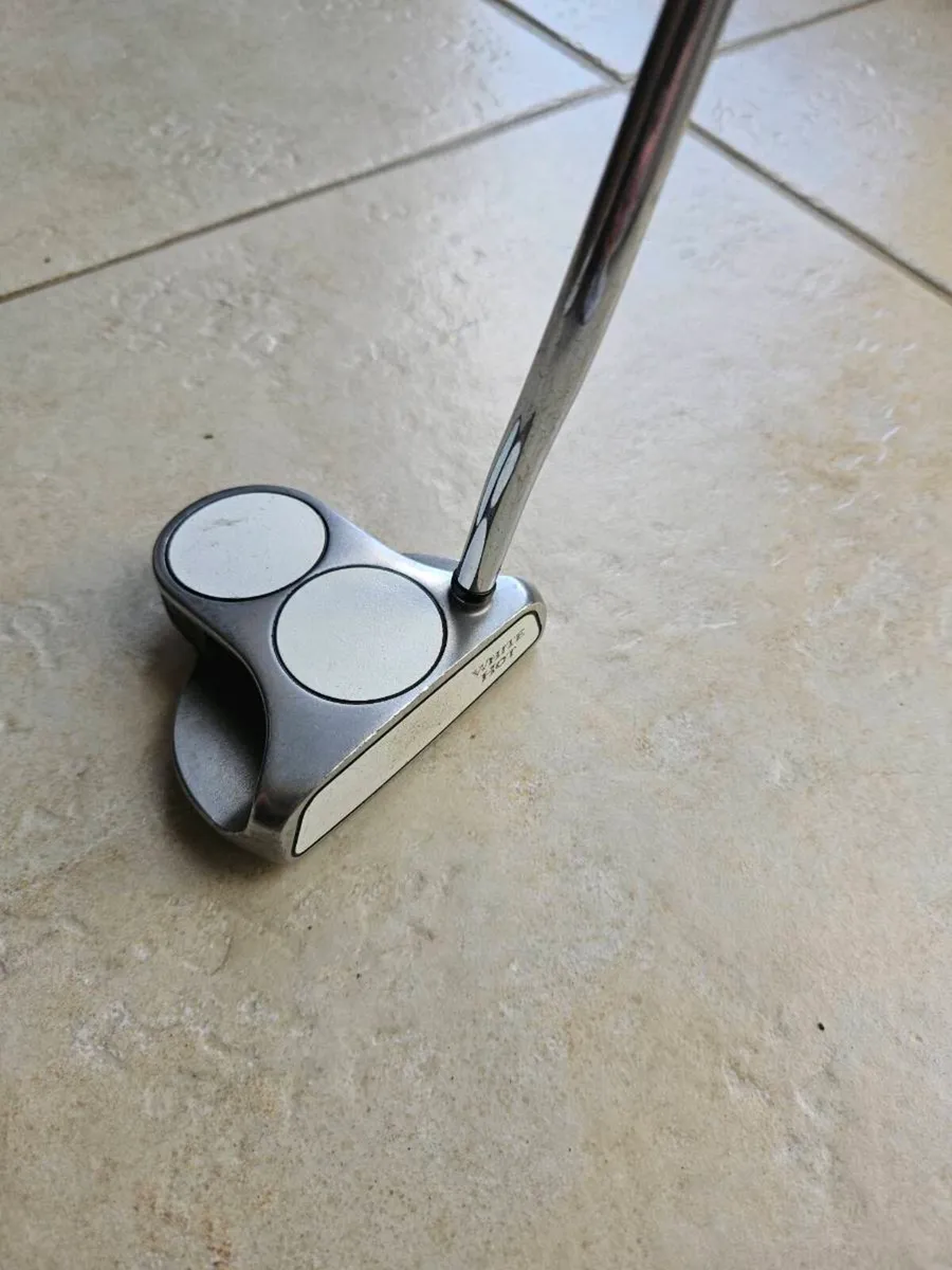 Odyssey 2 ball putter - Image 1
