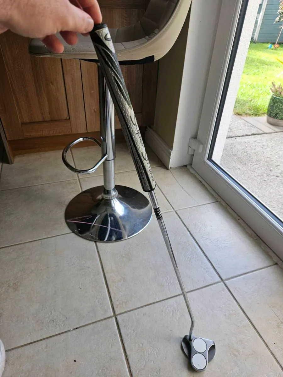 Odyssey 2 ball putter - Image 2