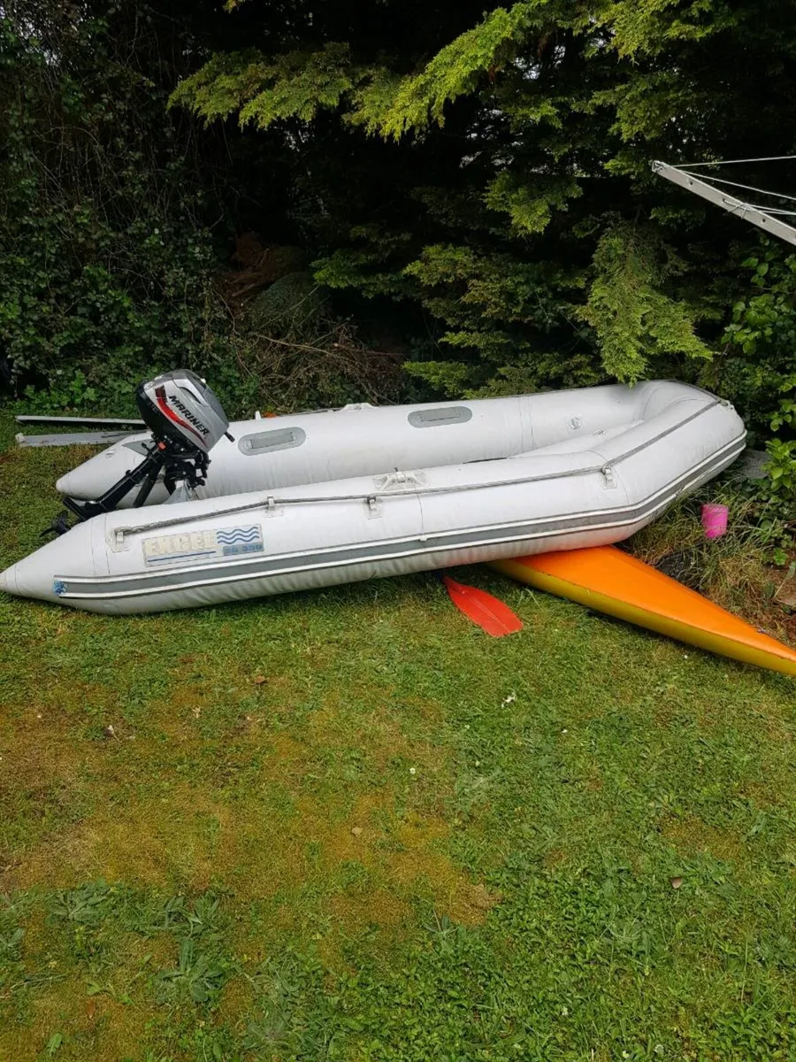 Inflatable dingy - Image 1
