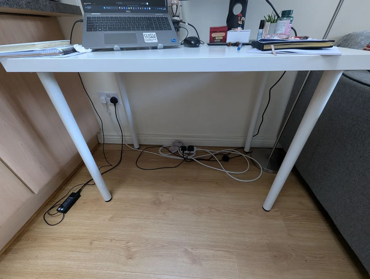 Desk and side table - Image 1
