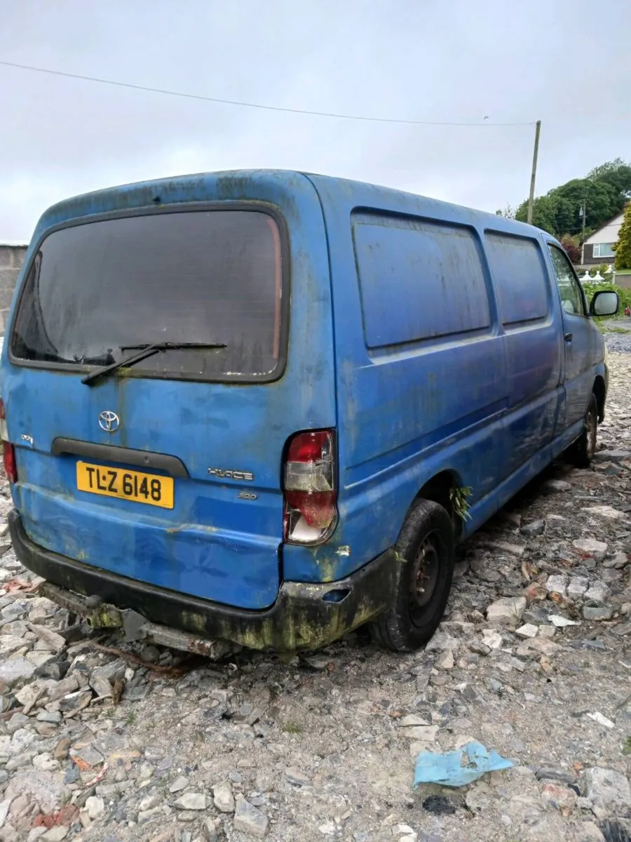 07 hiace 120 bhp last mot 118000 miles,,,1500 euro - Image 4