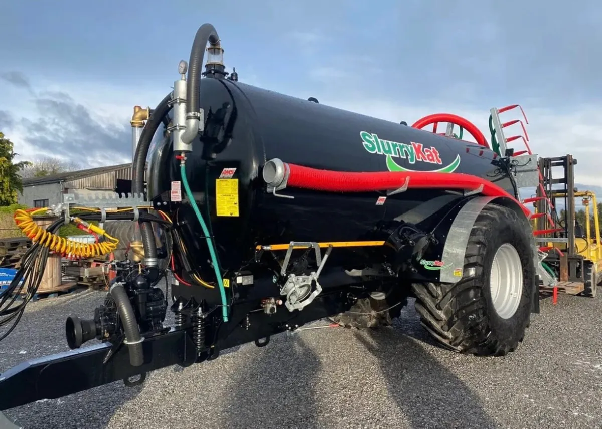 New 2750 Slurrykat