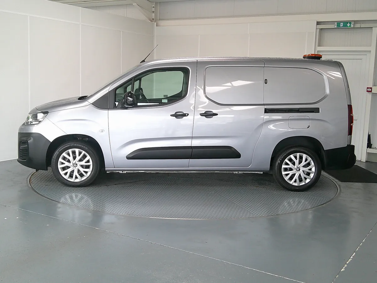 Citroen Berlingo 2022 - Image 4