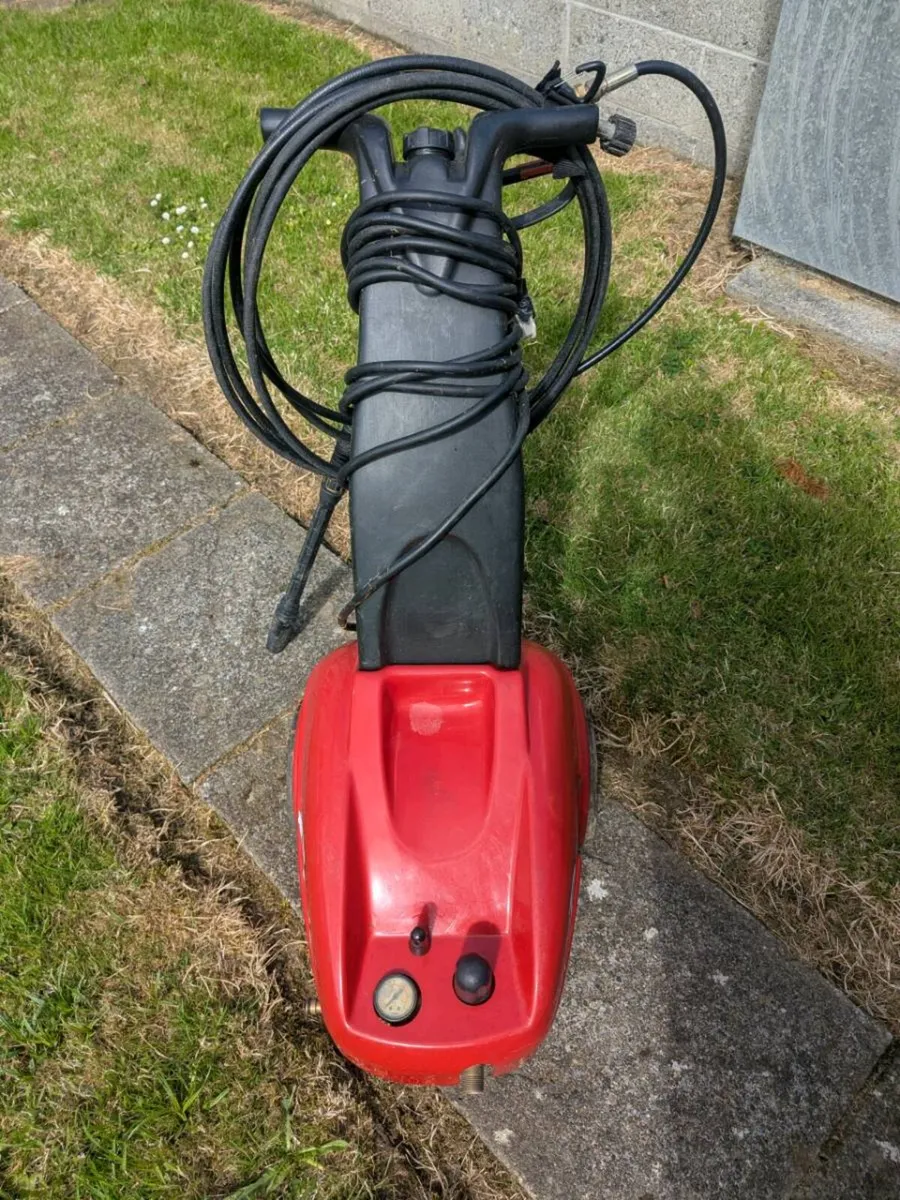 Pressure washer - Image 4