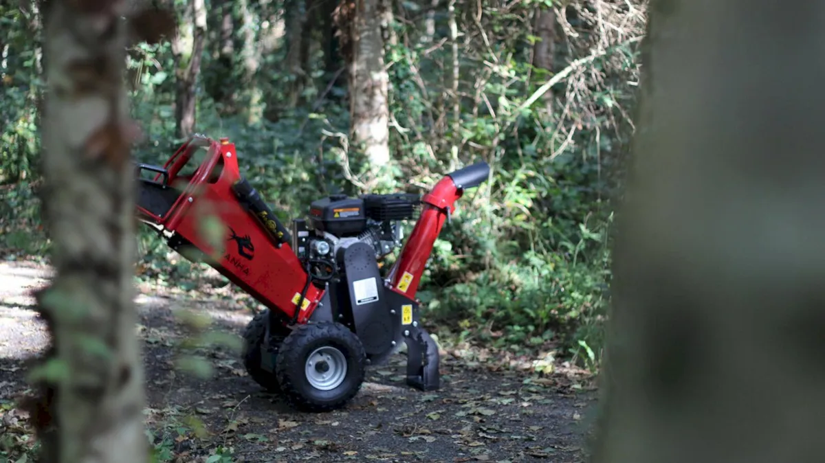 Piranha 6.5hp Wood chipper 100mm / 3.9" Capacity - Image 3