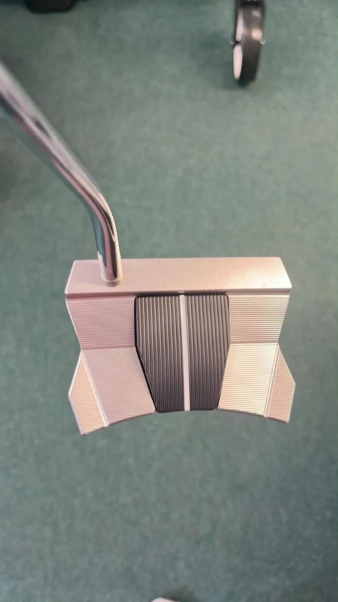 Scotty Cameron Phantom 11.55 34 Inch €335 - Image 2