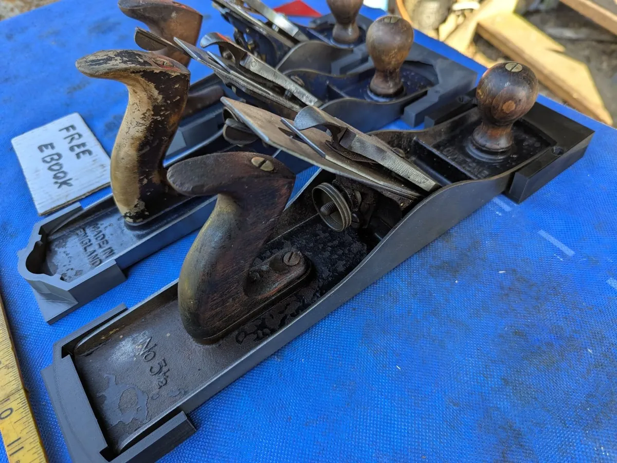 Wall Brackets for Planes - Image 3