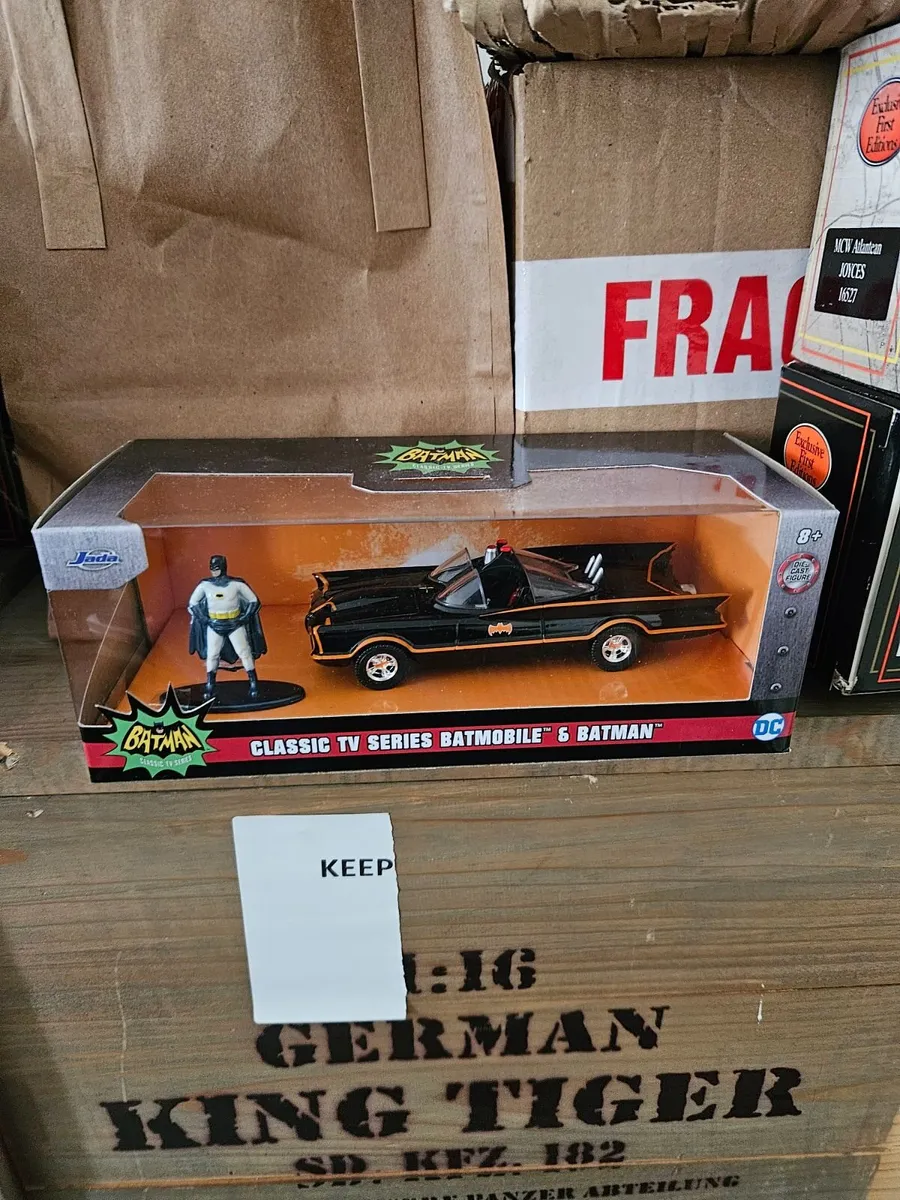 Corgi Jada Batman Car - Image 1