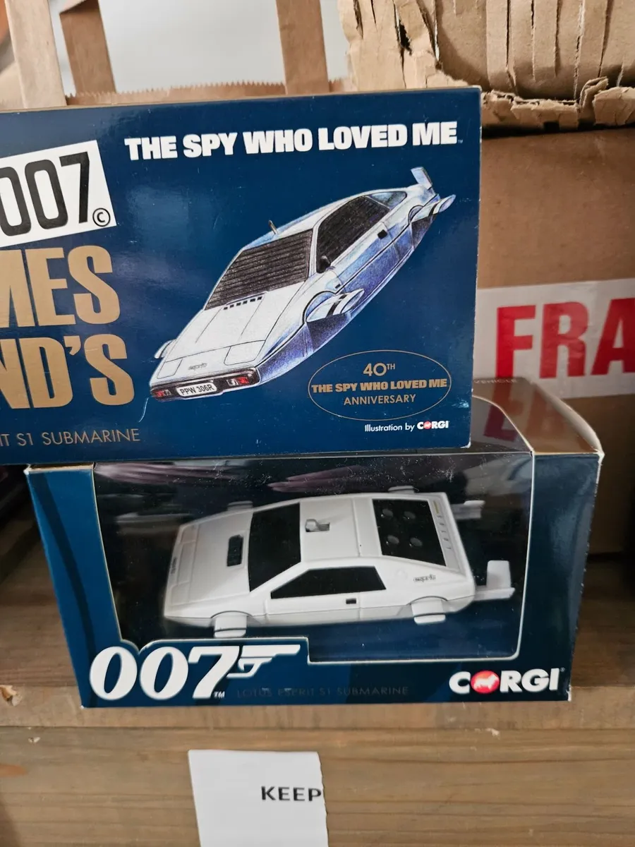 Corgi James Bond Lotus The Spy Who Loved Me - Image 1