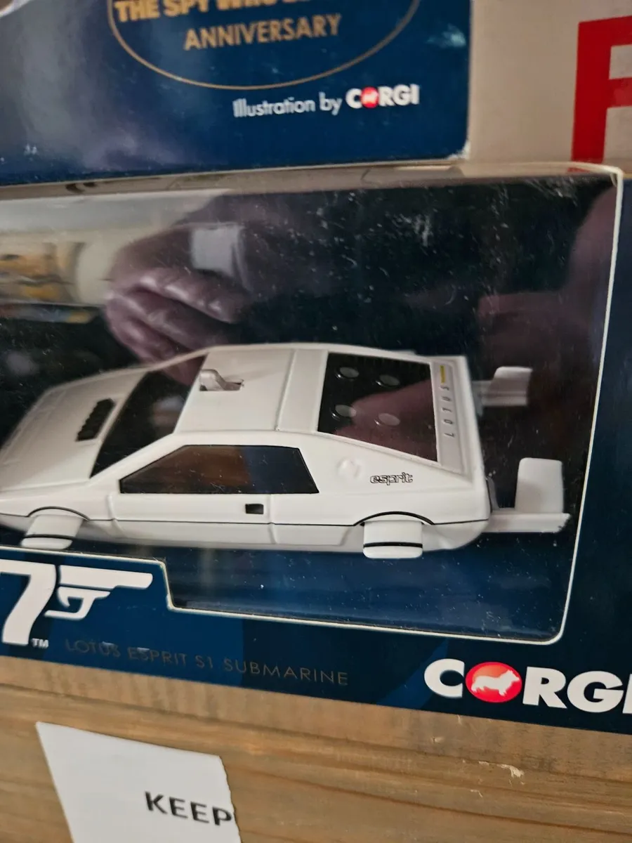 Corgi James Bond Lotus The Spy Who Loved Me - Image 3