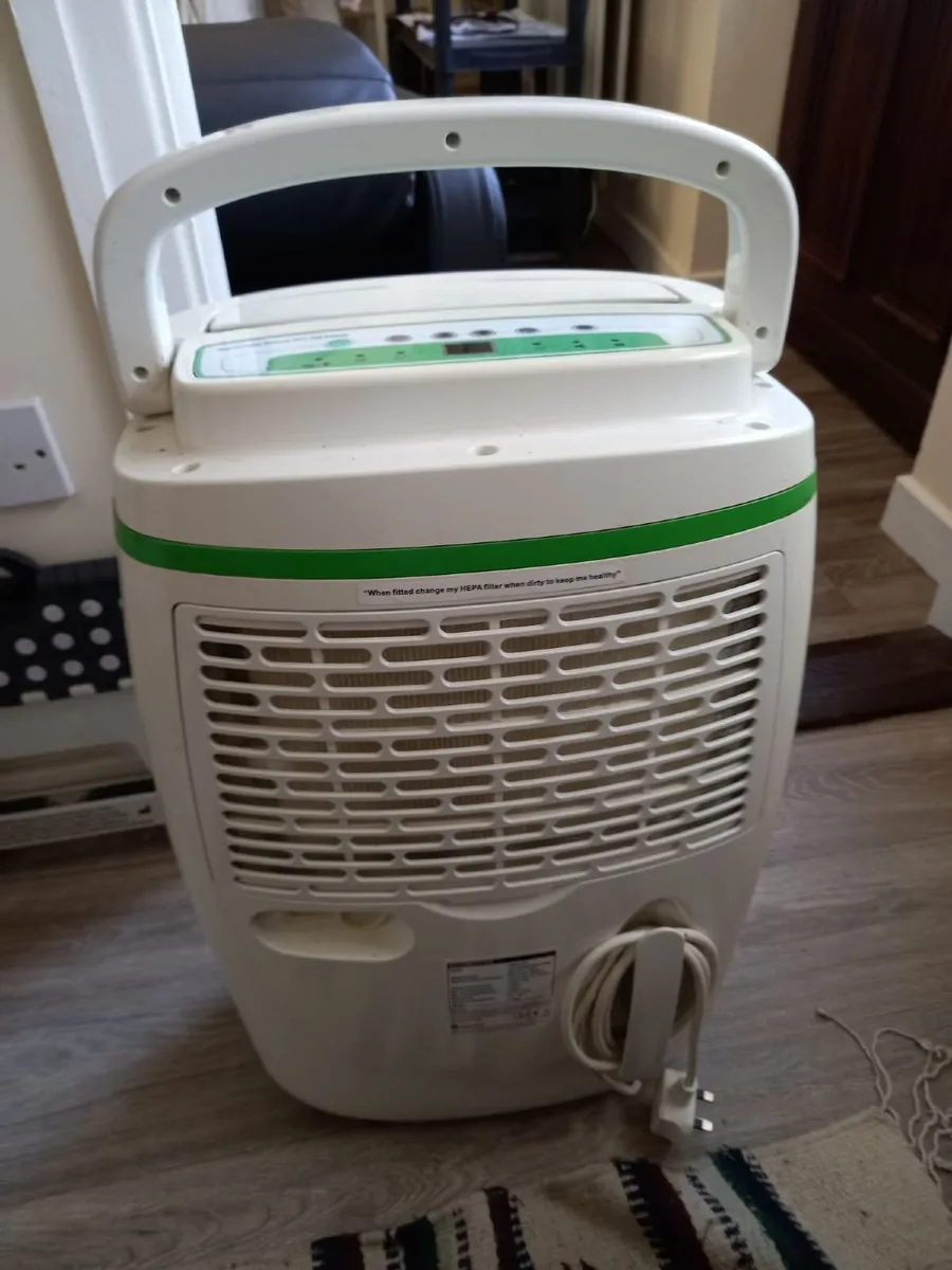MEACO  De-Humidifier- 20L - Image 3