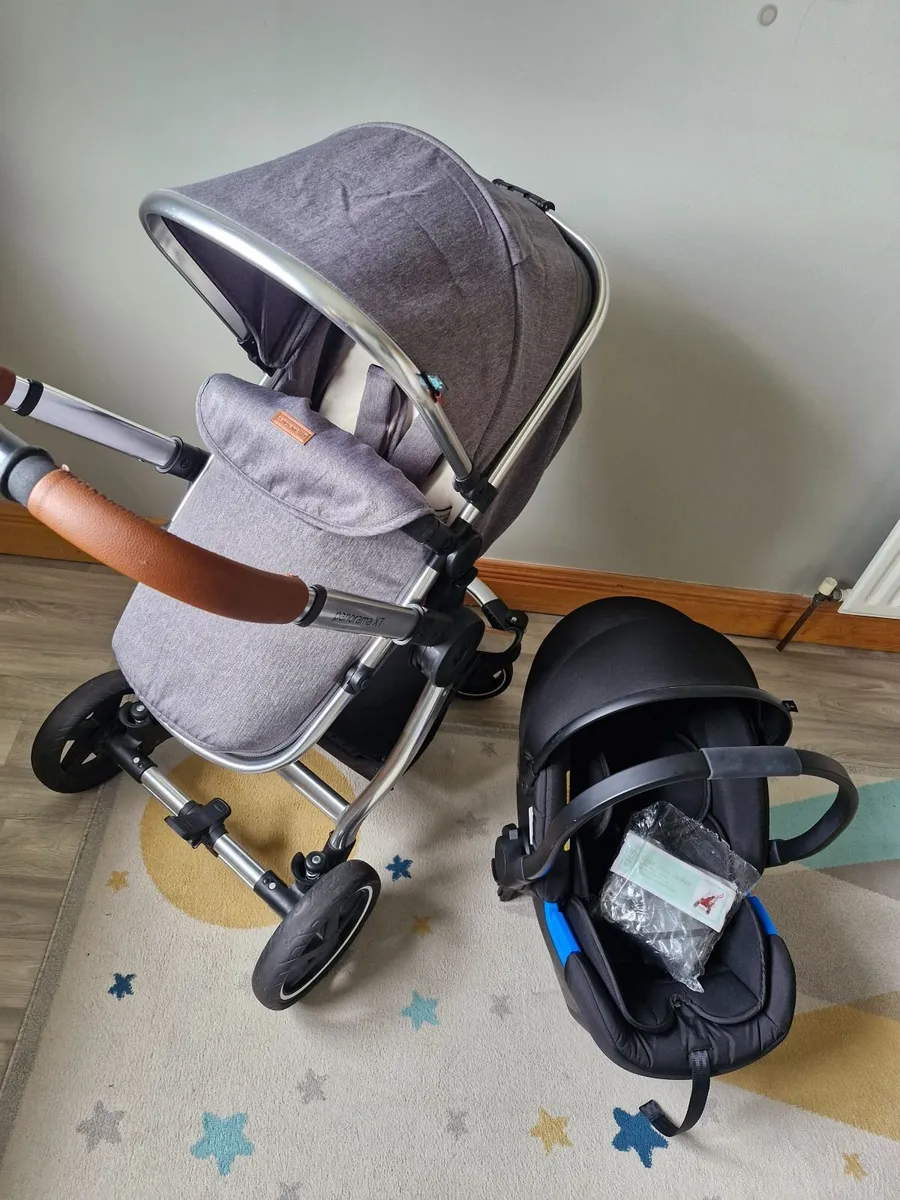 Baby travel system - Image 1