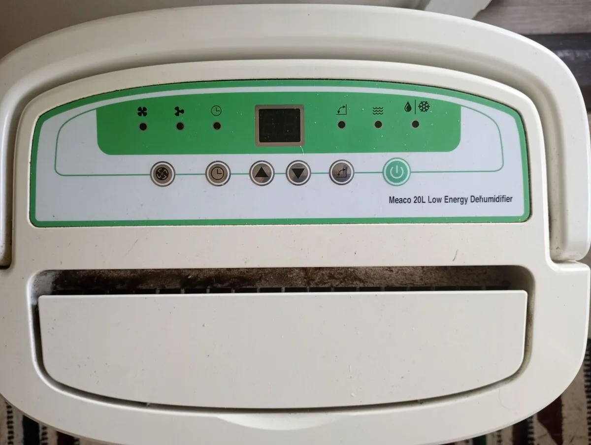 MEACO  De-Humidifier- 20L - Image 1
