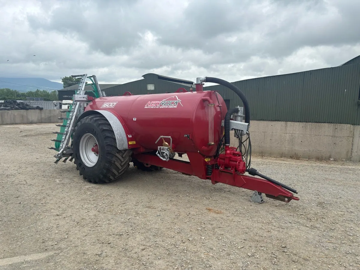 Newrock 1600g tanker for sale.! - Image 1