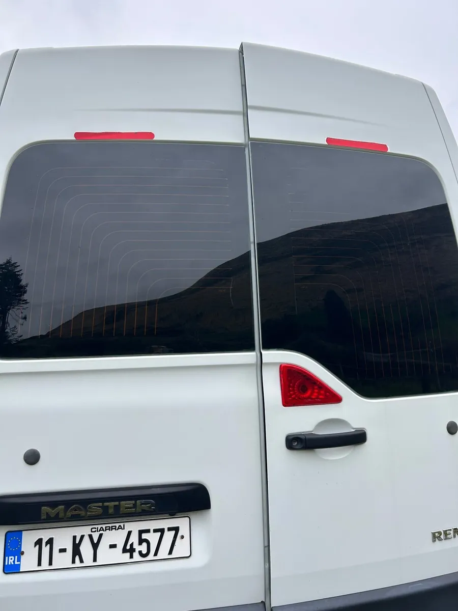 Renault Master Campervan - Image 2