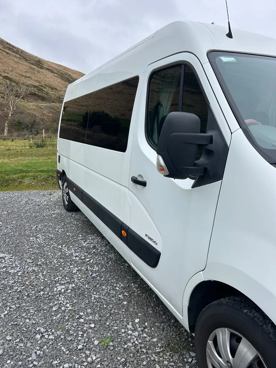 Renault Master Campervan - Image 4
