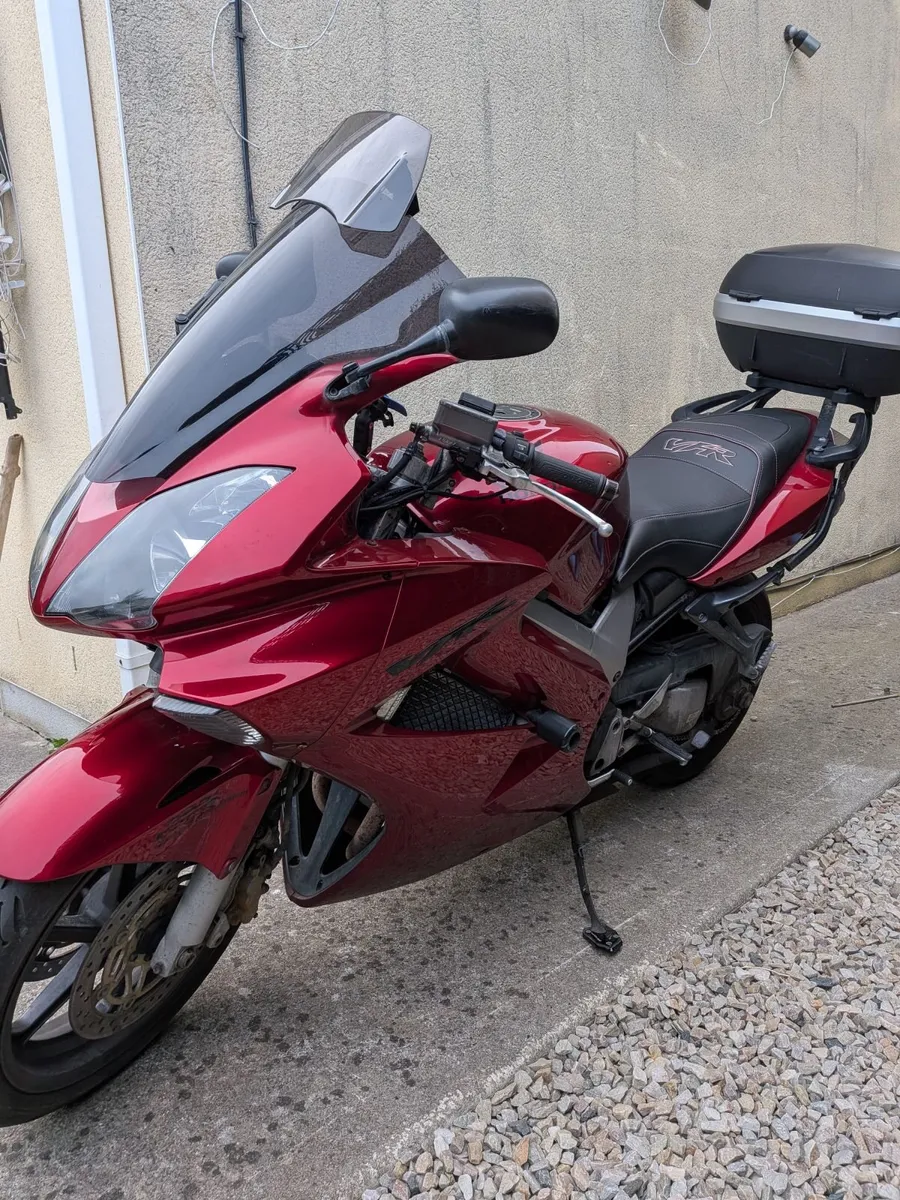 Honda VFR800 VTEC 2007 - Image 4