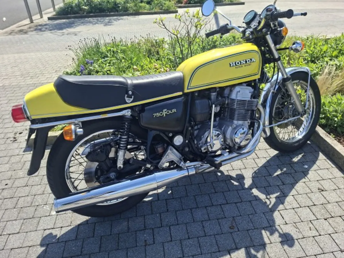 Honda CB750 F1 1976 - Image 1